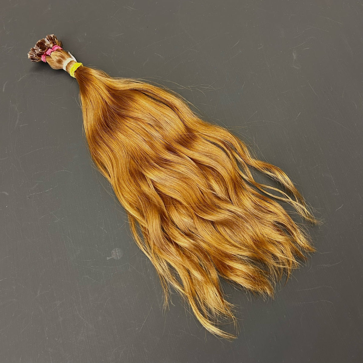 Wiederaufbereiteter europäischer Rohhaarzopf, 128 Keratin-Strähnen, 40 cm, Kupfer