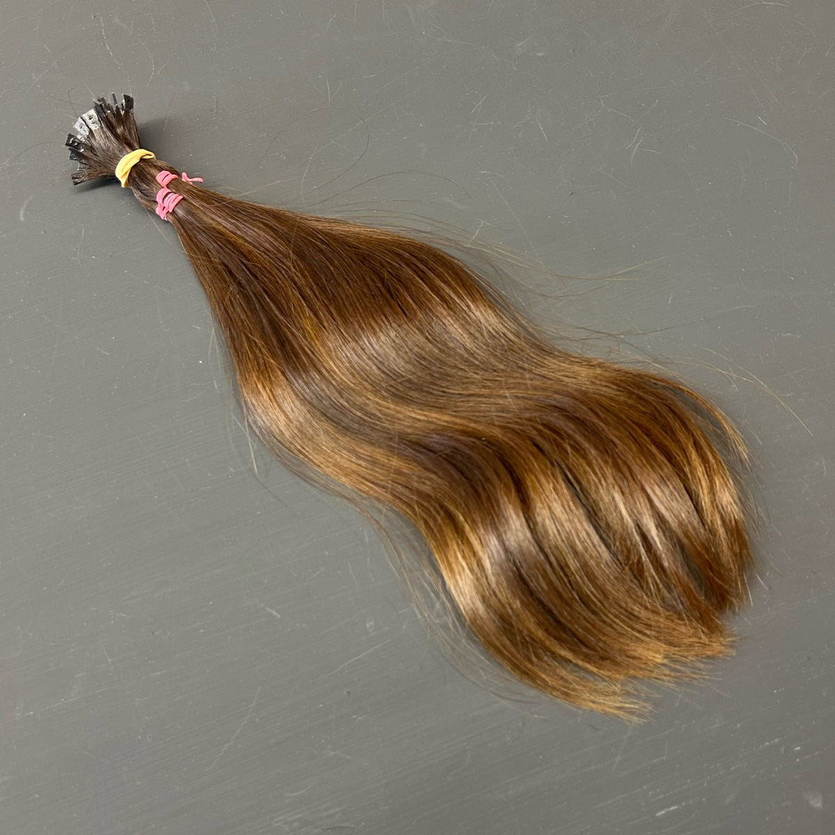 Europäische Rohhaar-Keratinextensions, 10 Strähnen, 37 cm, Nr. 6 rötlich